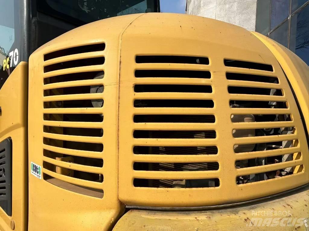 Komatsu PC70 Bageri guseničari