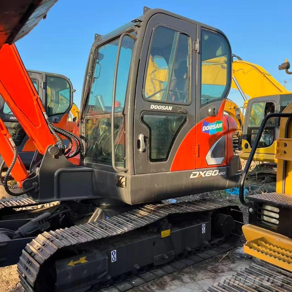 Doosan DX 60 Mini bageri < 7t
