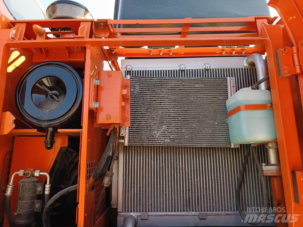 Doosan DH 150 W-7 Bageri točkaši