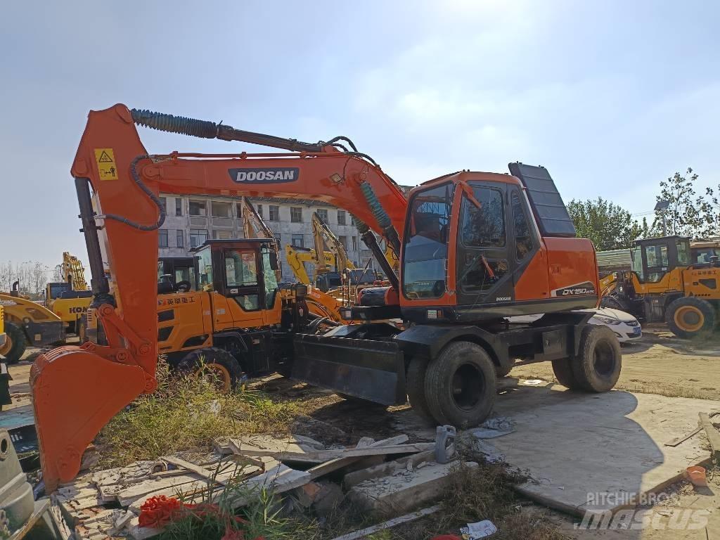 Doosan DH 150 W-7 Bageri točkaši