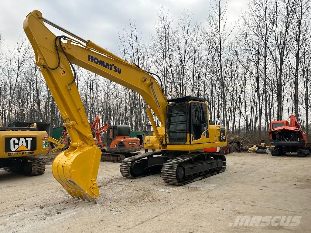 Komatsu PC 200-8N1 Bageri guseničari