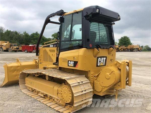 CAT D 5 G LGP Buldožeri guseničari