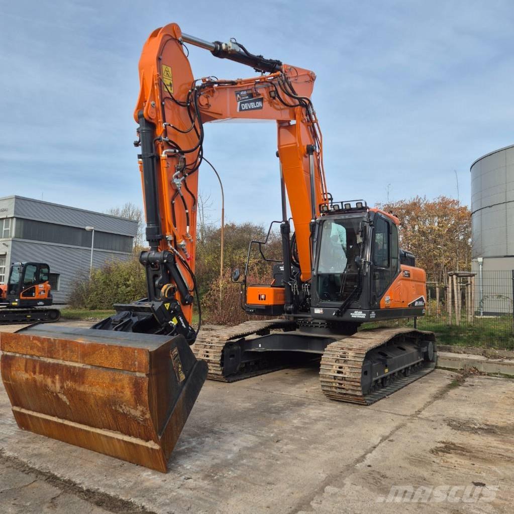 Doosan DX235LC-7 Bageri guseničari