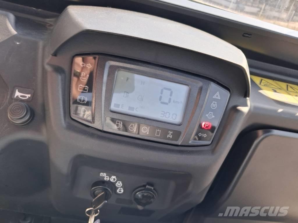 Kubota RTV-X 1110 Pomoćne mašine