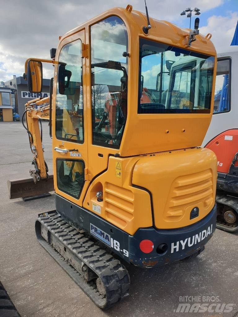 Hyundai R18-9 Mini bageri < 7t