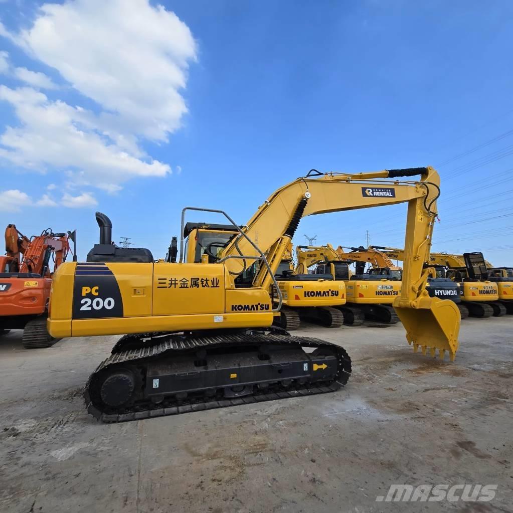 Komatsu PC 200-8 Bageri guseničari