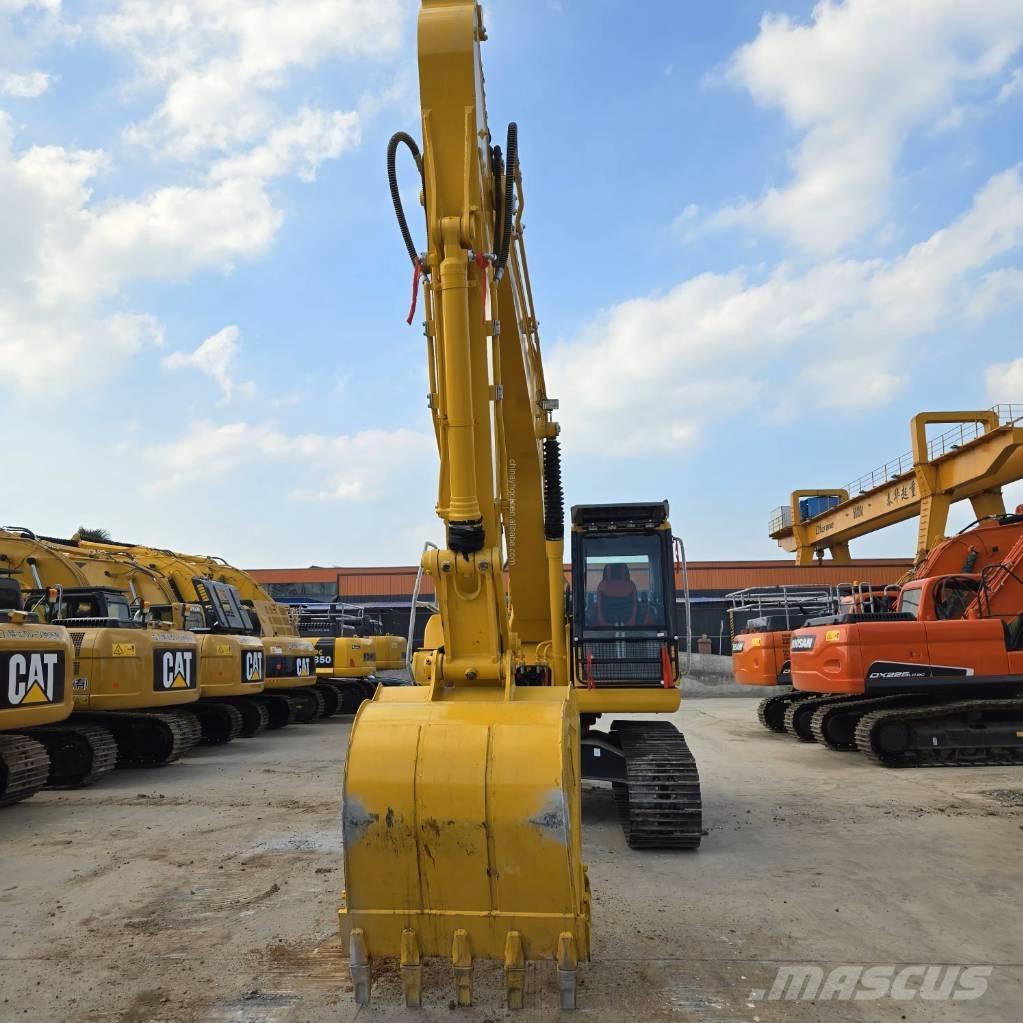Komatsu PC 200-8 Bageri guseničari