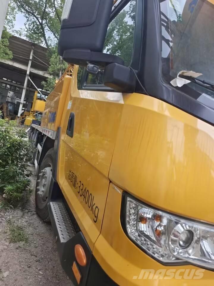 XCMG XCA 200 Kranovi tornjevi