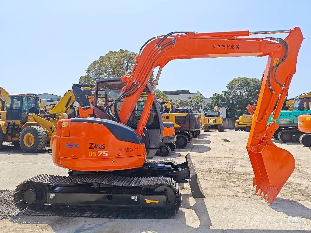 Hitachi ZX 75 US Midi bageri 7t – 12t