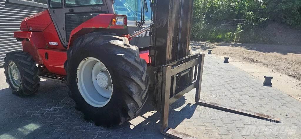 Manitou M30-4 Vanterenski viljuškar