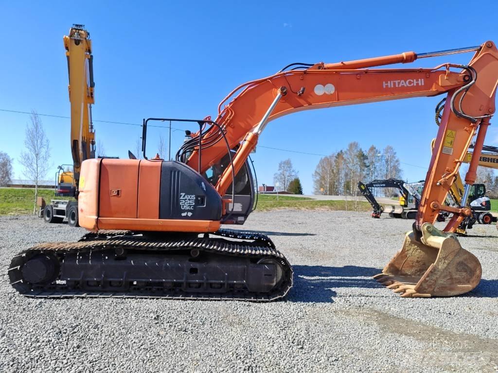 Hitachi ZX 225 US Bageri guseničari