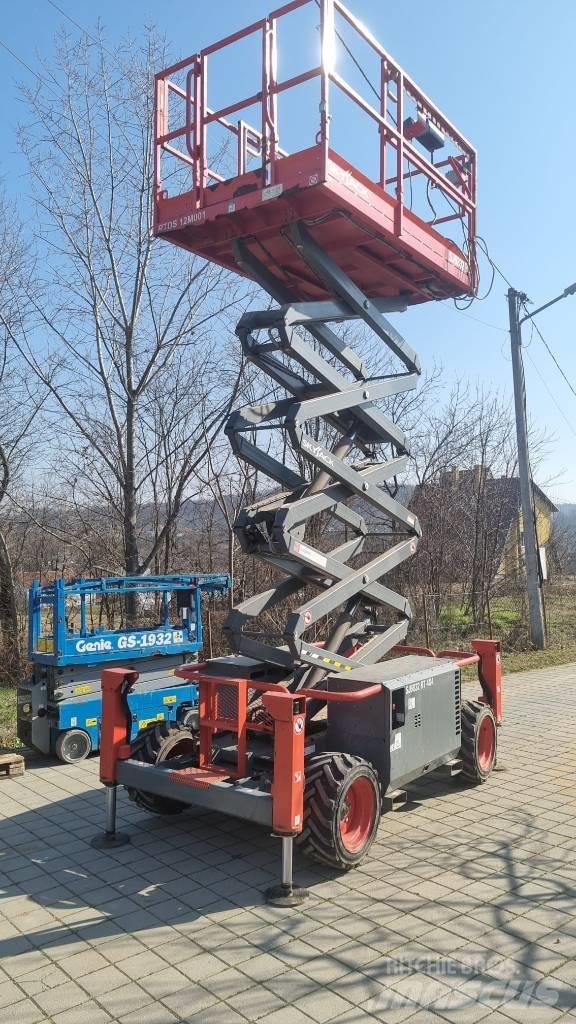 SkyJack SJ 6832 RT Makazaste platforme
