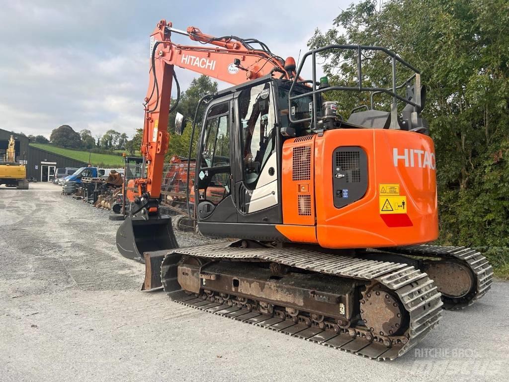 Hitachi ZX 135 US-6 Bageri guseničari