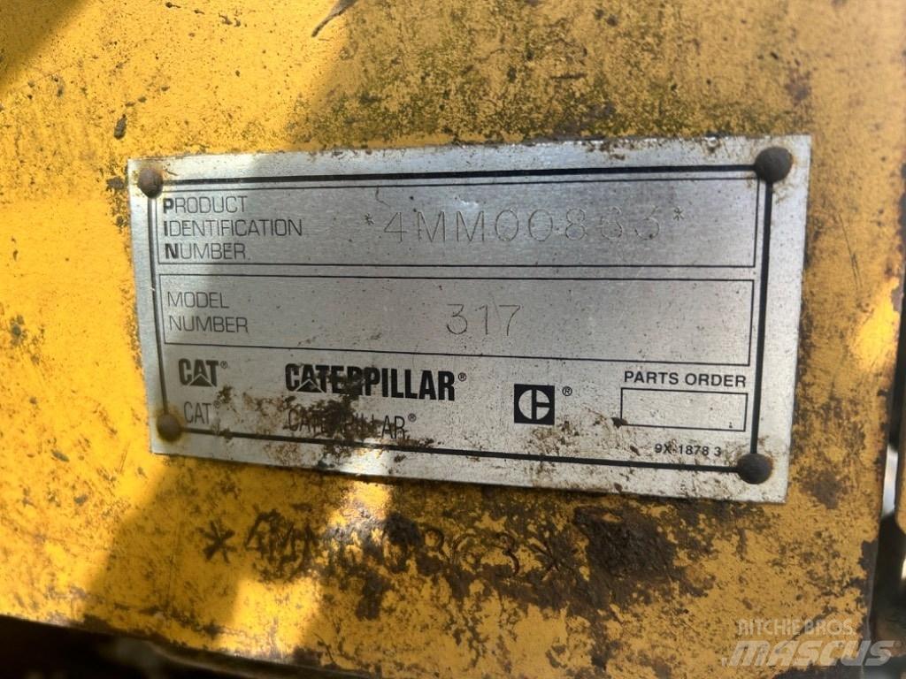 CAT 317 Bageri guseničari