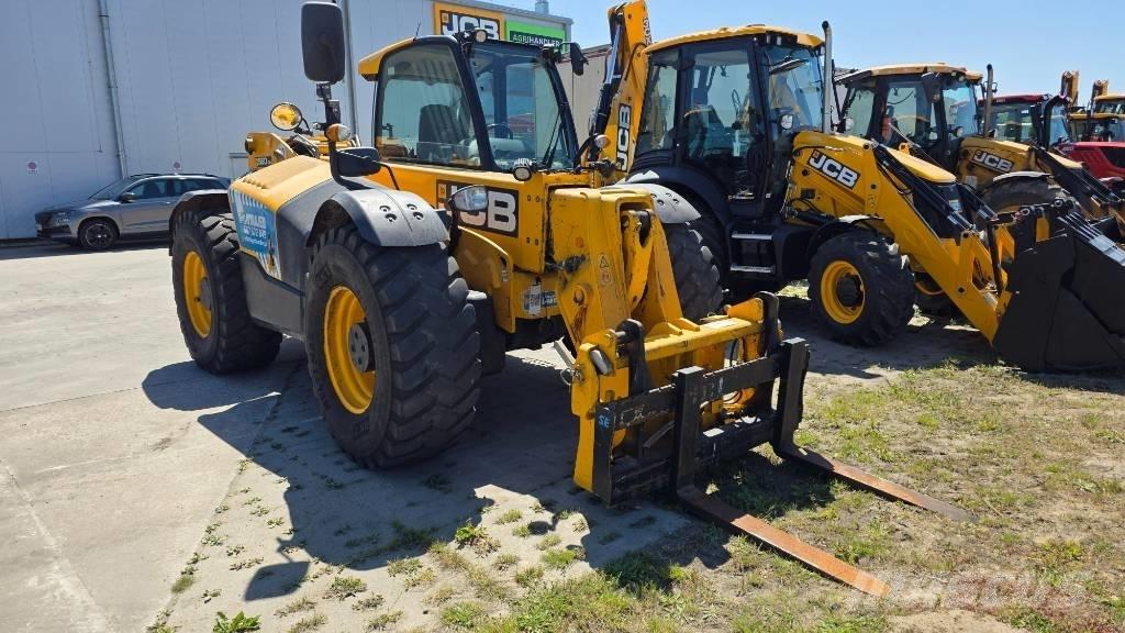 JCB 560-80 Agri Plus Teleskopski utovarivači točkaši