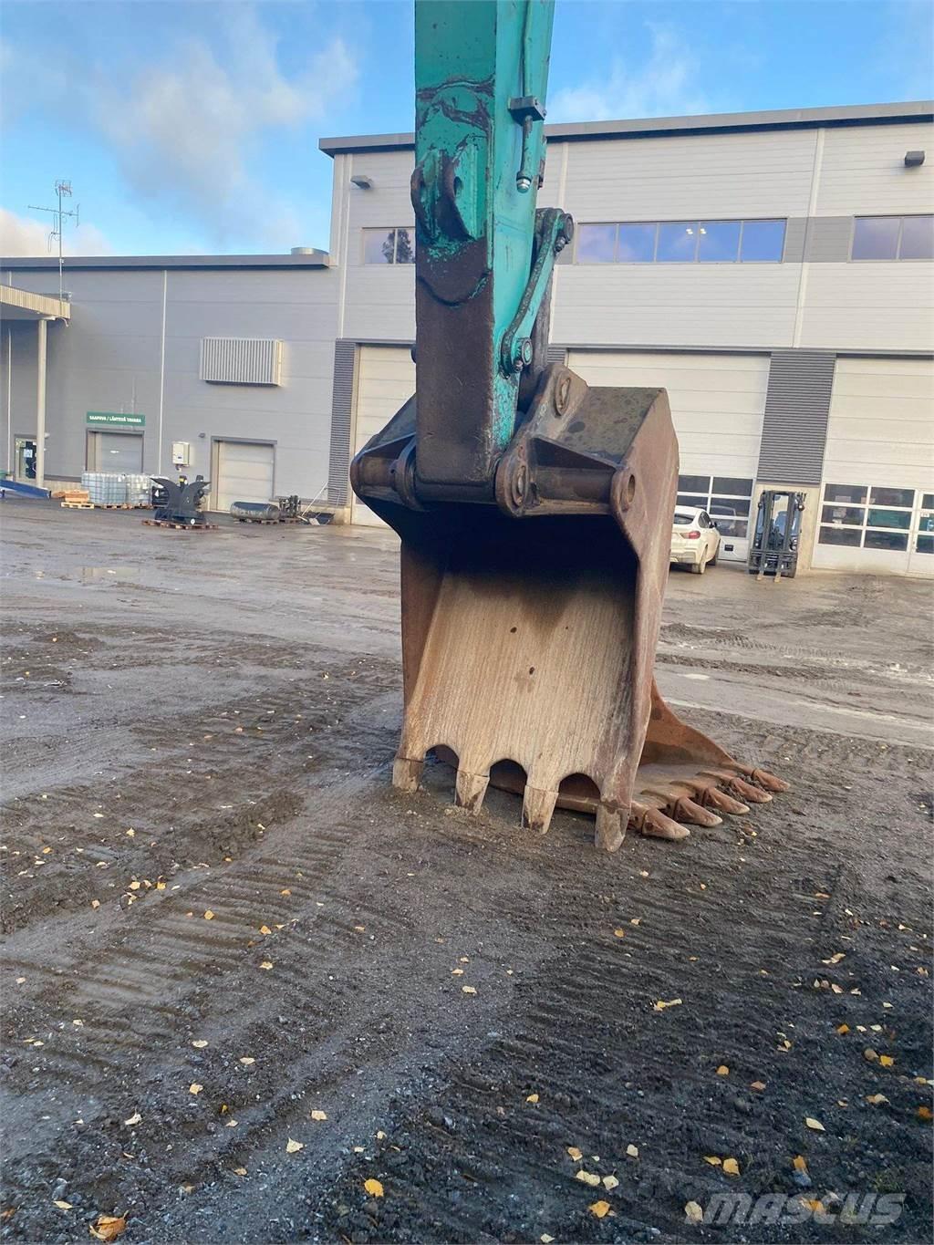 Kobelco SK330LC-6E Bageri guseničari