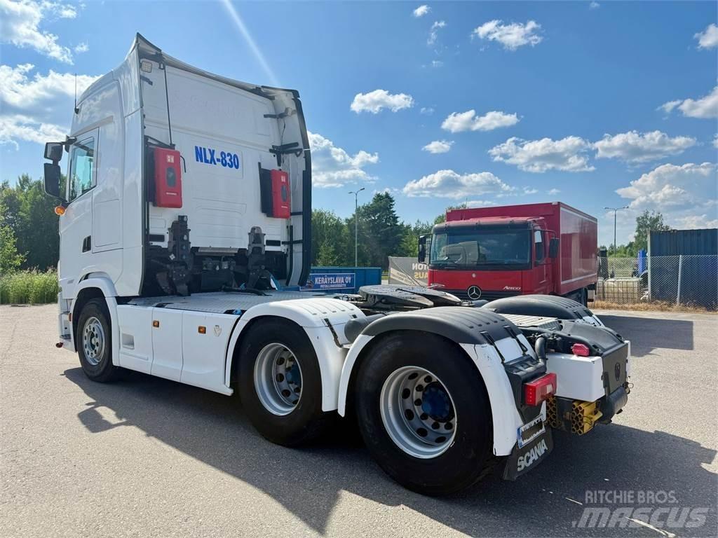 Scania S580 6x4 Tegljači