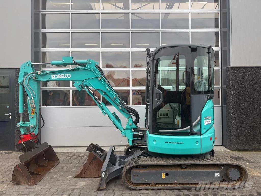 Kobelco SK28SR-6 Mini bageri < 7t