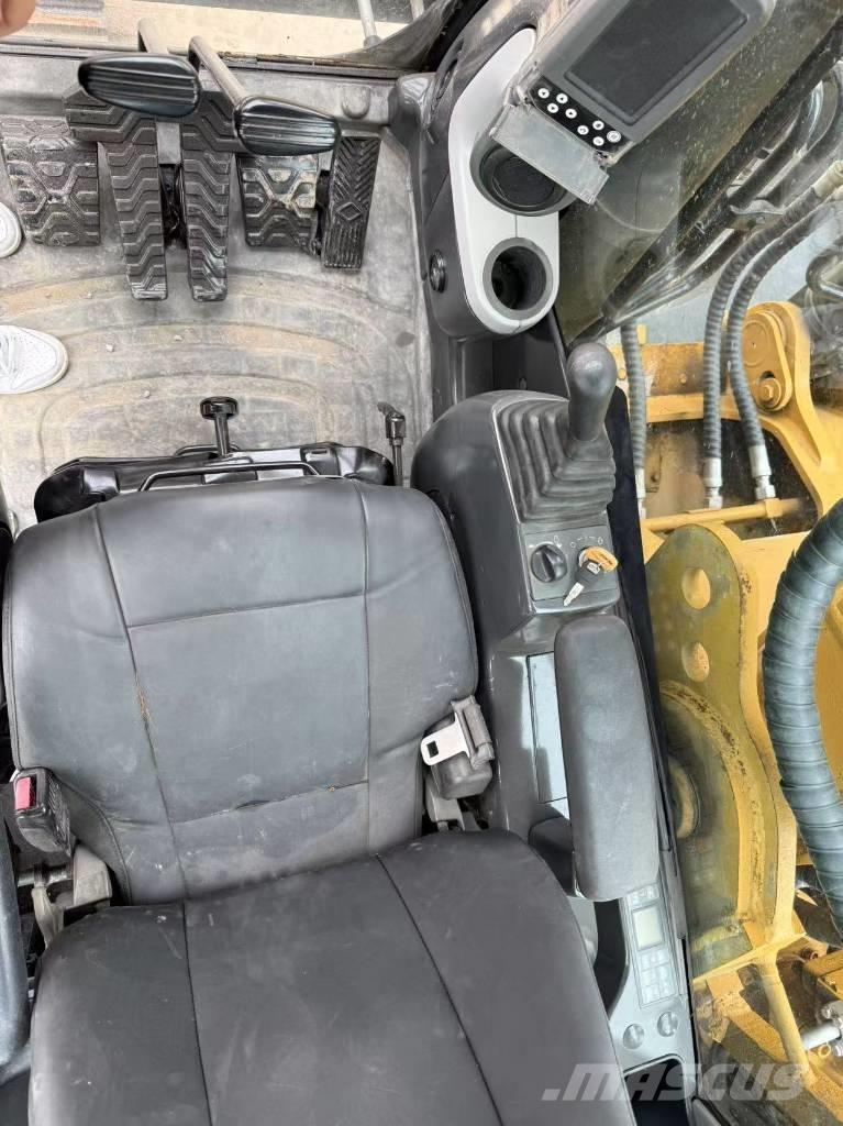 CAT 330 D L Bageri guseničari