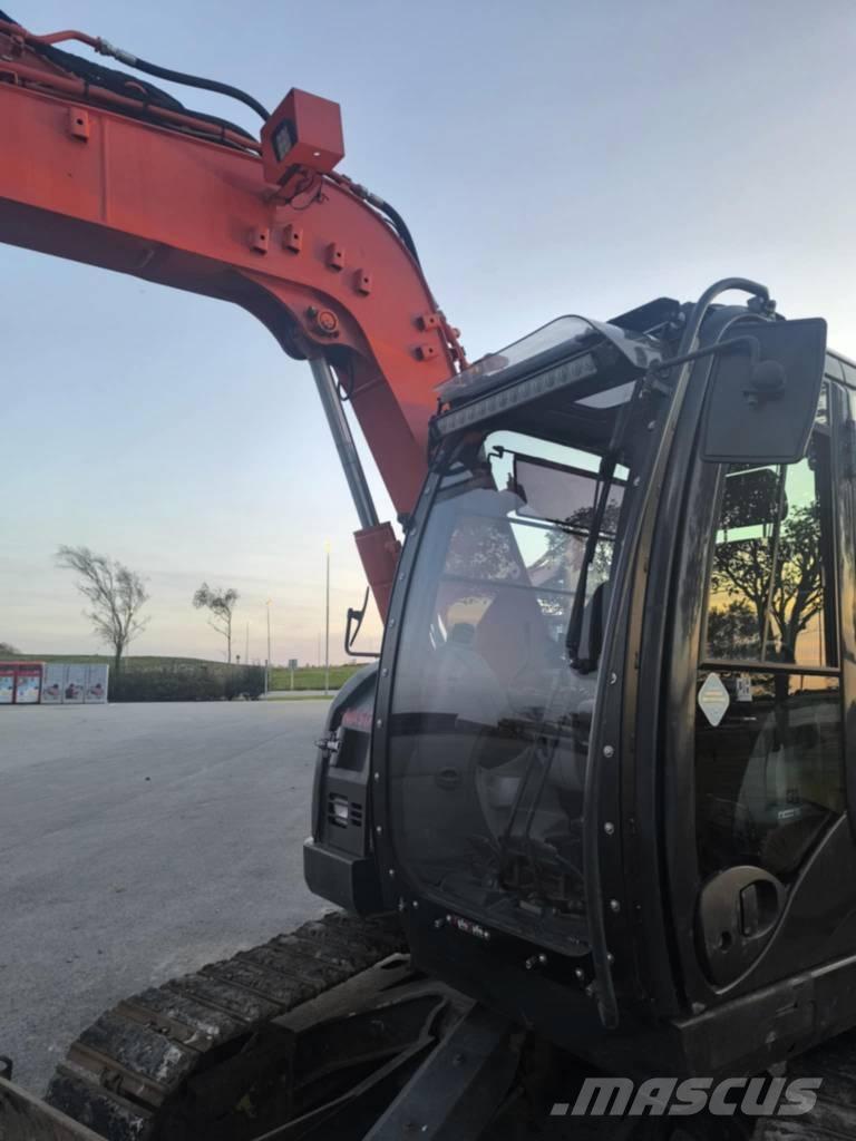 Hitachi ZX 85 US-5 Midi bageri 7t – 12t