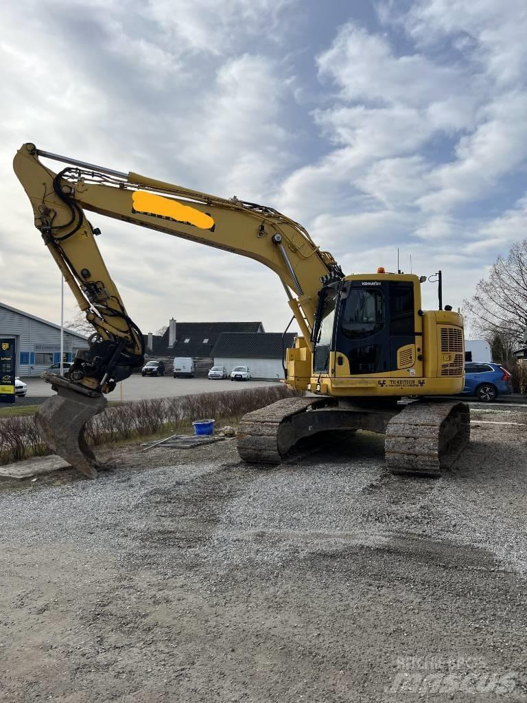 Komatsu PC 228 Bageri guseničari