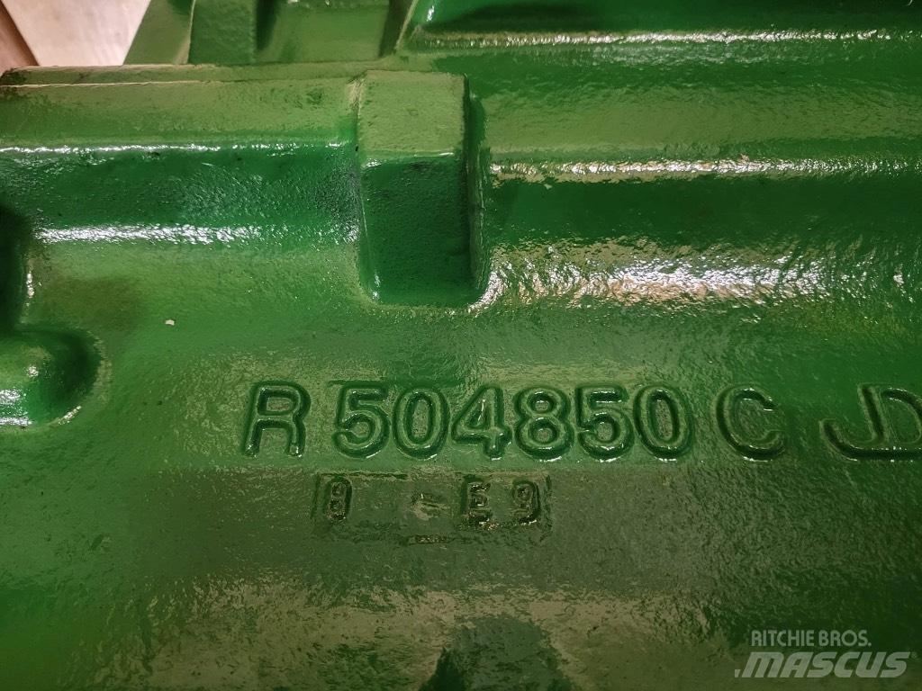 John Deere 6068 Traktori