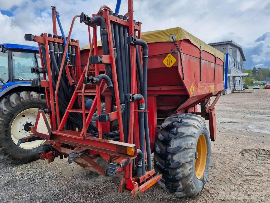 Överum Wing Jet 6012 Rasturači mineralnog đubriva