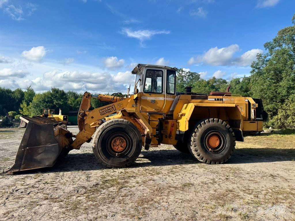 Liebherr L 551 Utovarivači na točkove