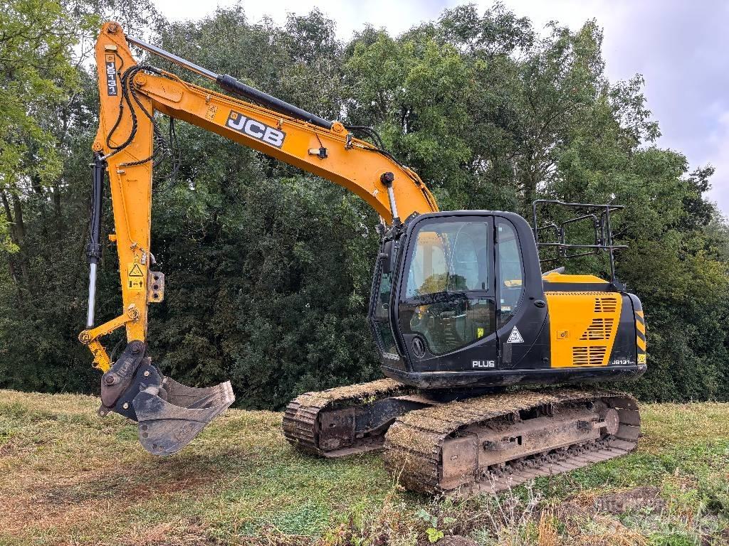 JCB JS 131 LC Bageri guseničari