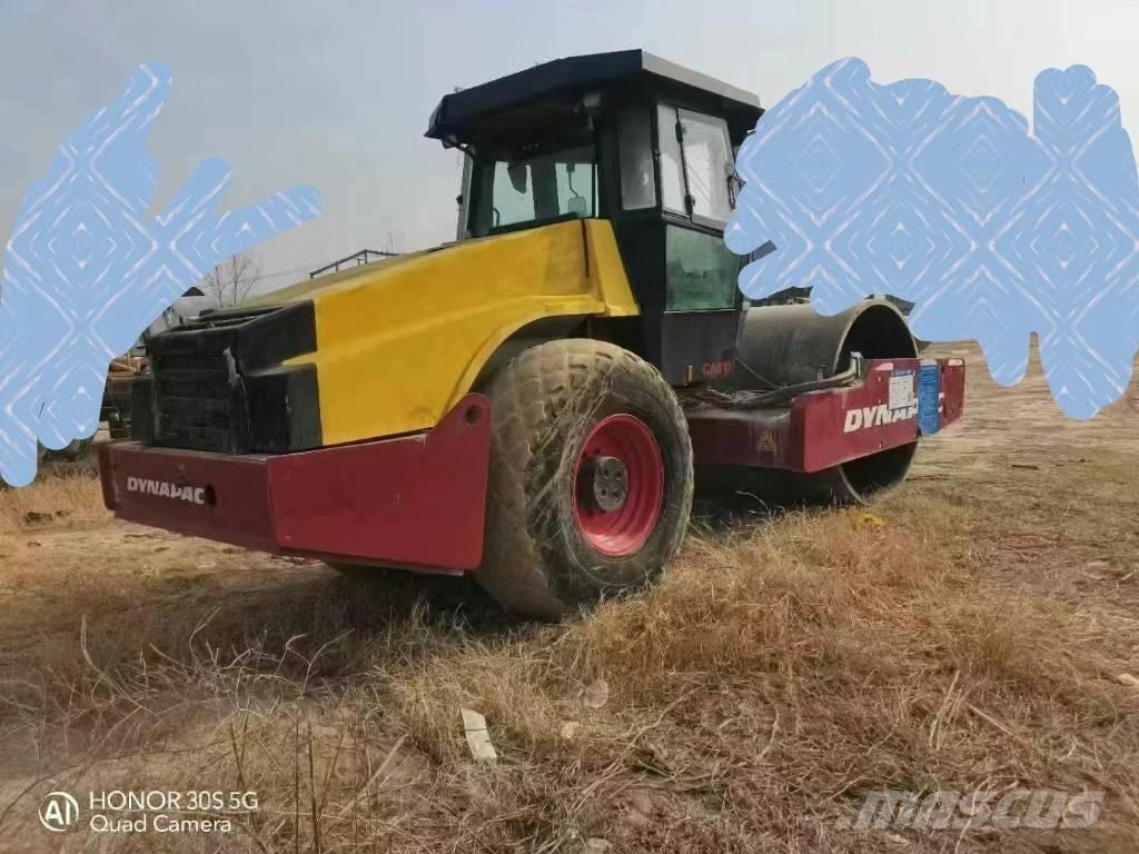 Dynapac CA 610 D Bageri guseničari