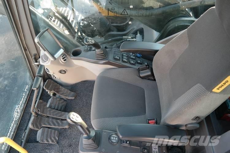 Volvo EC 380 D L Bageri guseničari