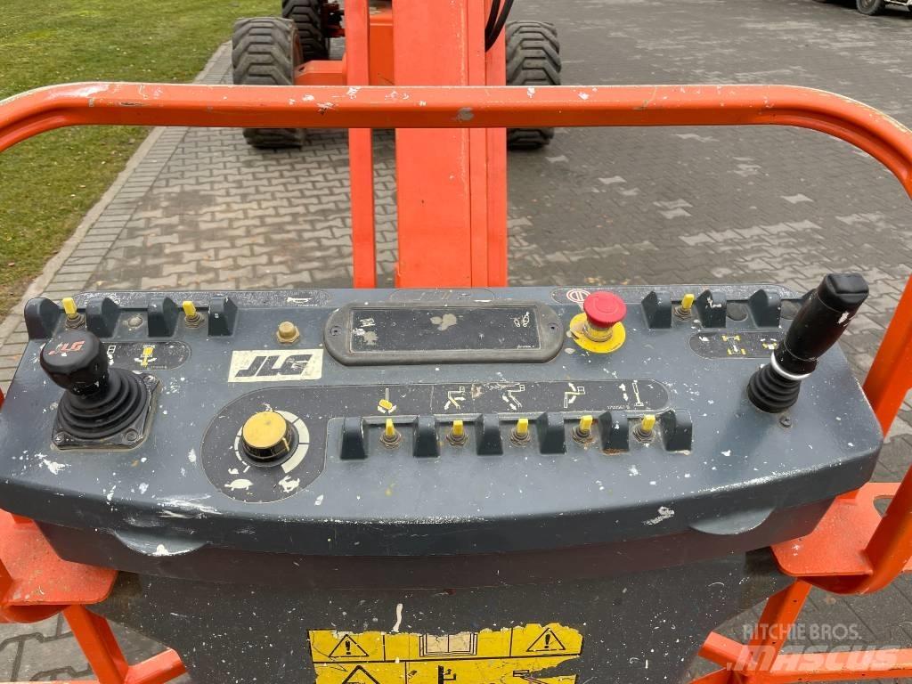 JLG 800 AJ Zglobne podizne platforme