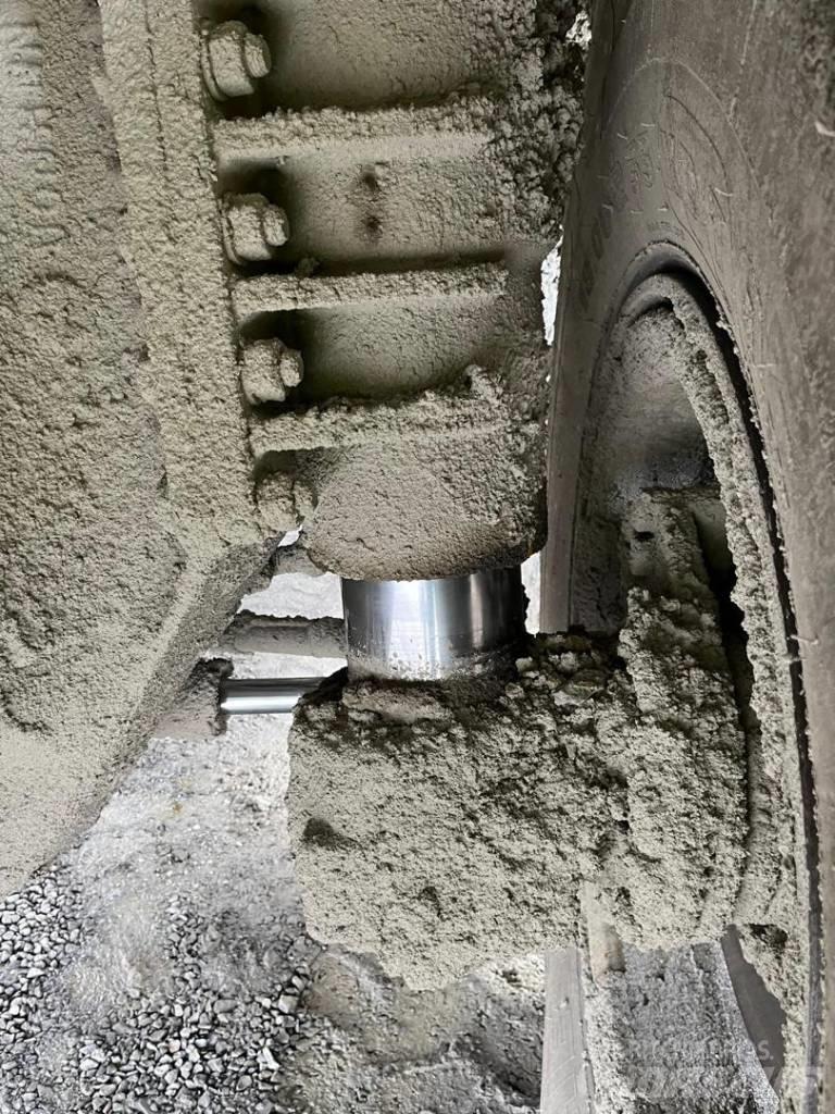 CAT 769 D Kruti damperi