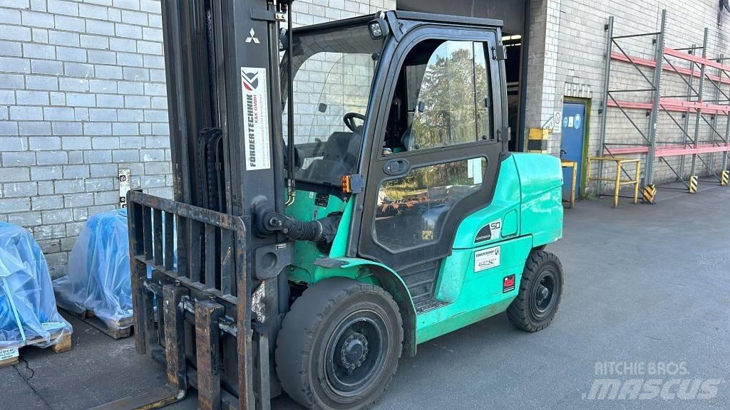 Mitsubishi FD 50 Dizelski viljuškari