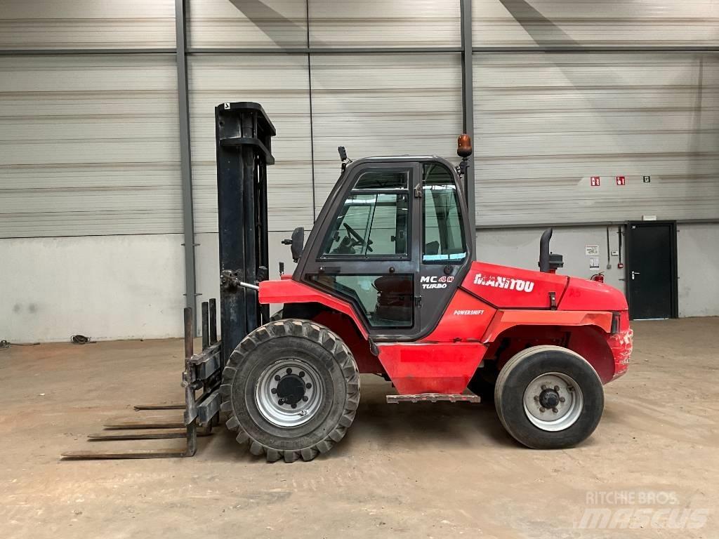 Manitou MC 40 Vanterenski viljuškar