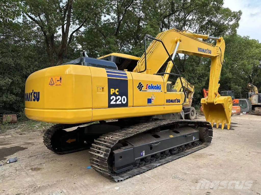 Komatsu PC220-8 Bageri guseničari