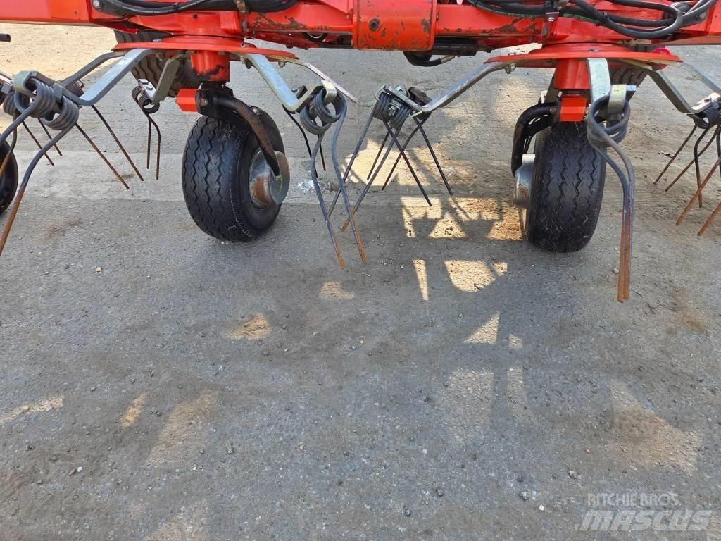 Fella TH 900 Trans Okretači i sakupljači sena