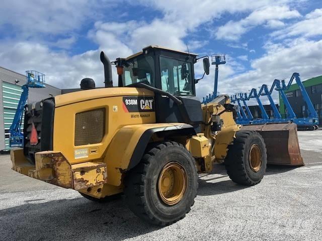 CAT 938 M Utovarivači na točkove