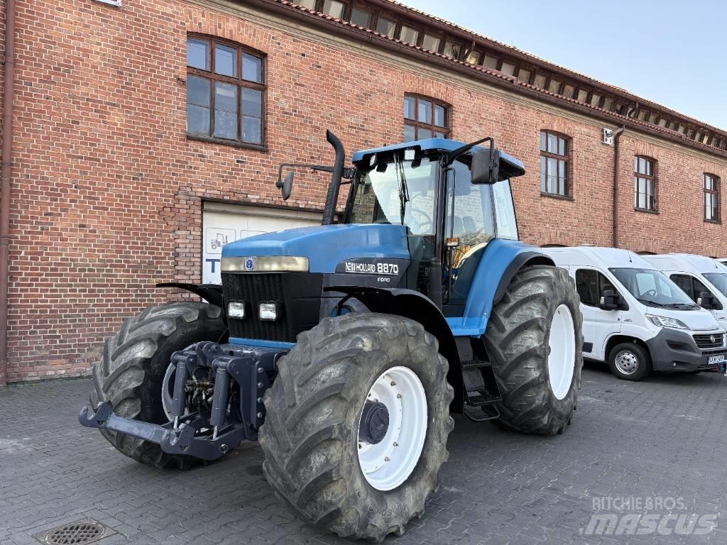 New Holland 8870 Traktori