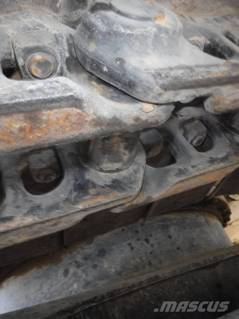 Hitachi ZX 135 US-6 Bageri guseničari