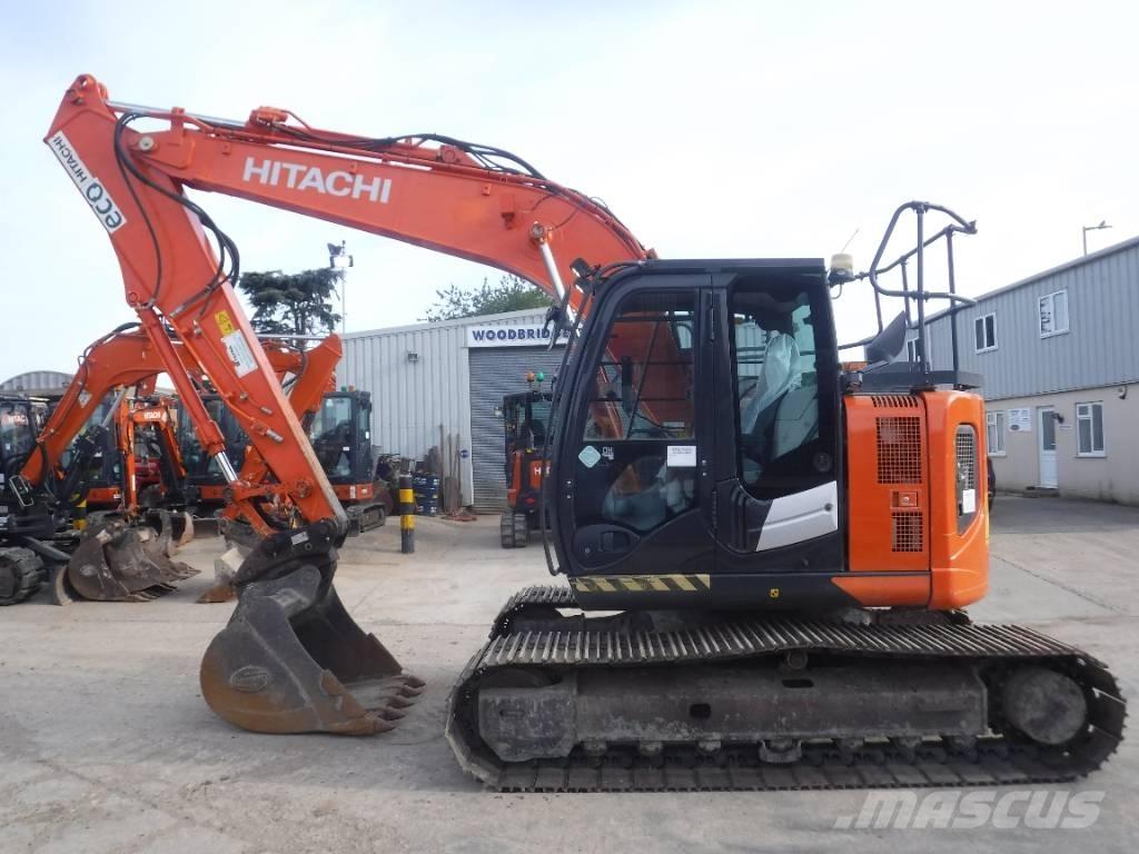 Hitachi ZX 135 US-6 Bageri guseničari