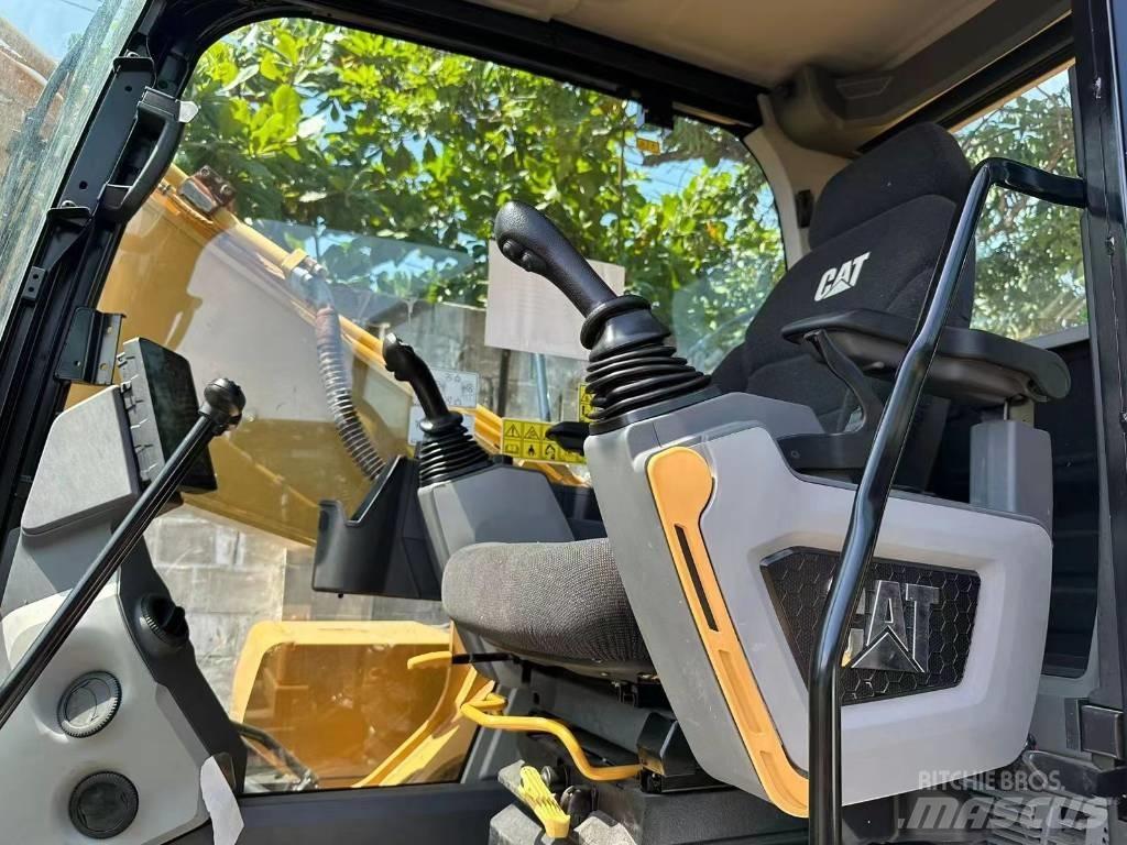 CAT 320 GC Bageri guseničari