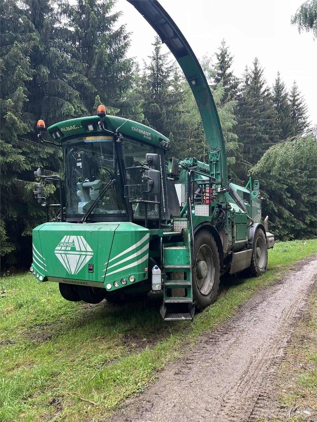 Albach Diamant 2000 Drobilice drva / čiperi