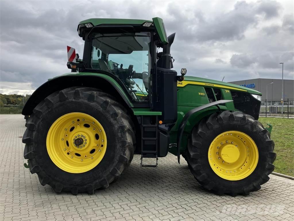 John Deere 7R 330 Traktori