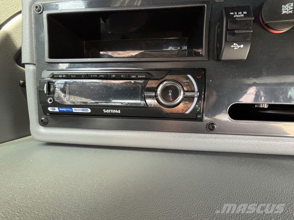 Yanmar B95W Bageri točkaši