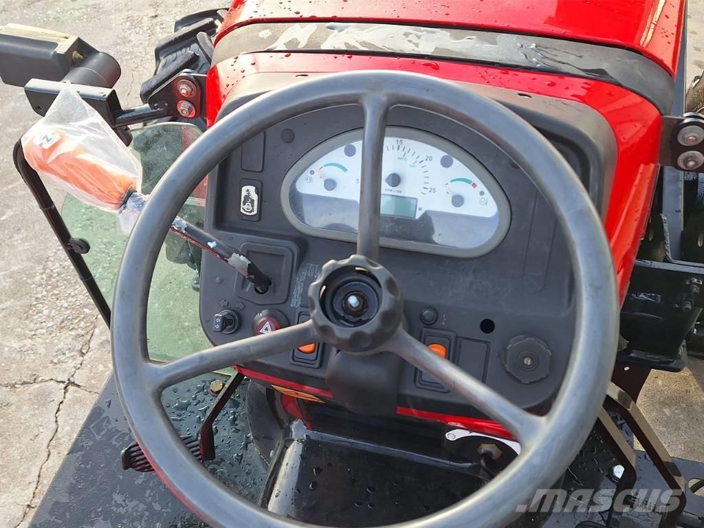 Massey Ferguson 3655 Traktori