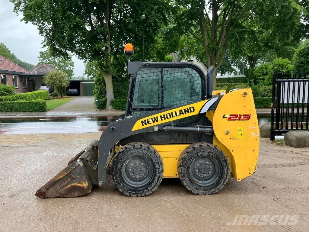 New Holland L 213 Skid steer mini utovarivači