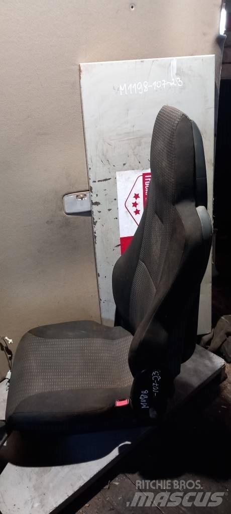 MAN TGS.     81623016946 Kabine i unutrašnjost