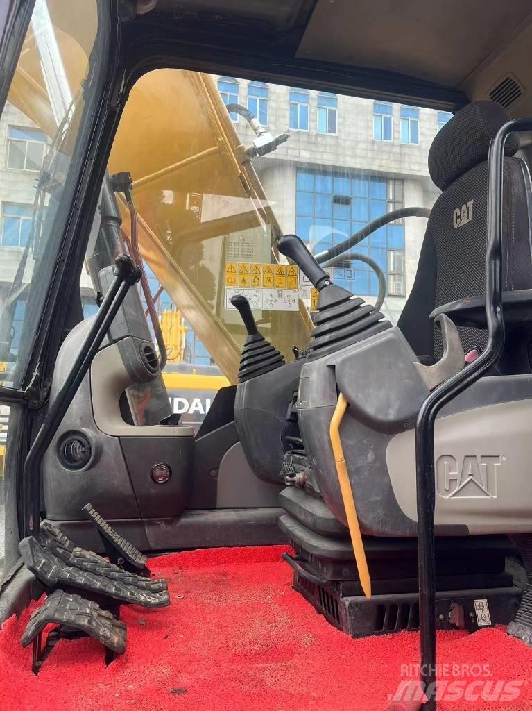 CAT 312D2GC Midi bageri 7t – 12t