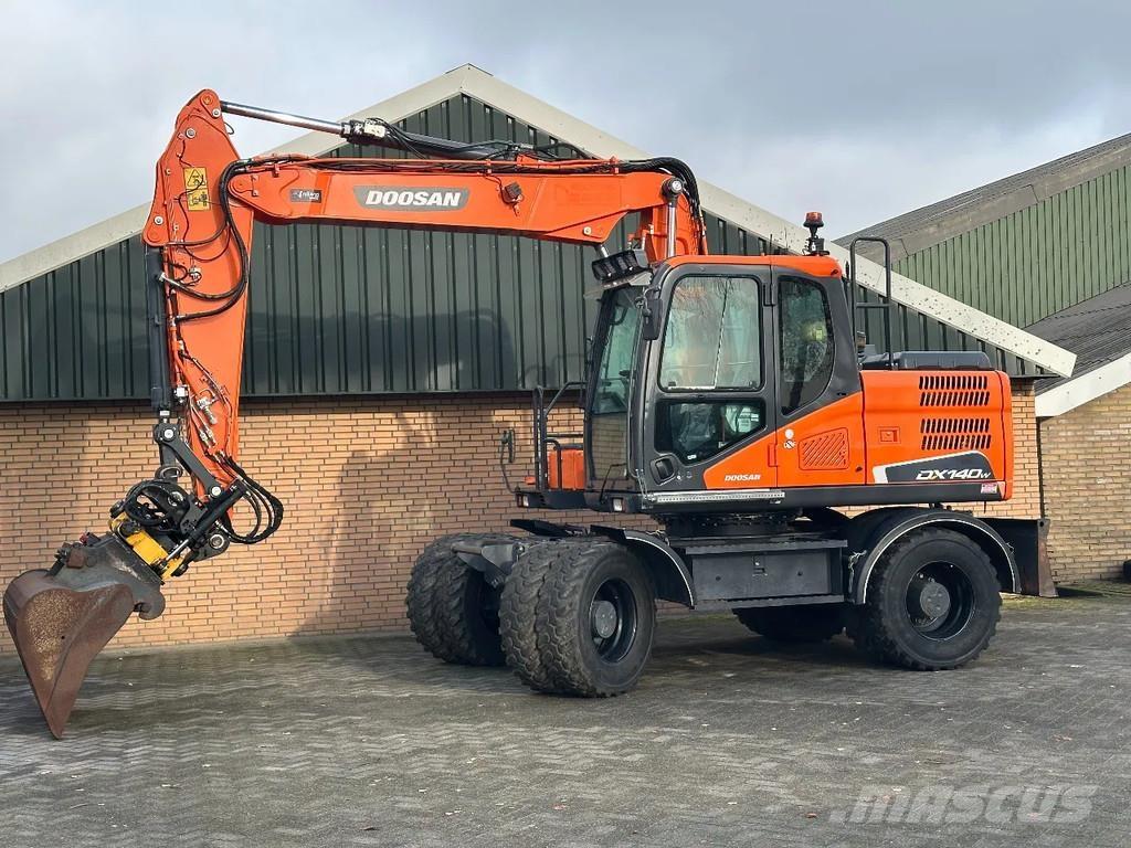 Doosan DX140W-5 Bageri točkaši